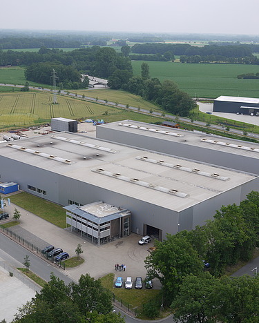 Fertigungshallen der ZÜBLIN Stahlbau Betriebsstätte Dinklage Luftaufnahme der Fertigungshallen der ZÜBLIN Stahlbau Betriebsstätte Dinklage